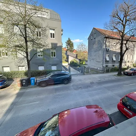 Apartment Silver Star With Parking Zagreb